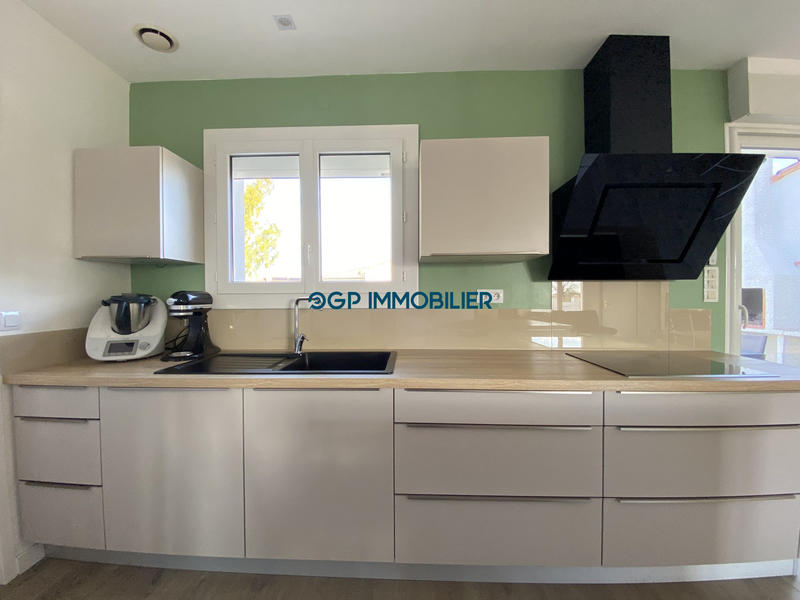 Villa - 180 m² - 6 pièces