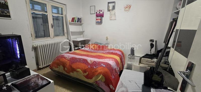 Propriété - 148 m² - 6 pièces