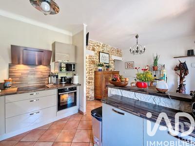 Maison - 137 m² - 6 pièces