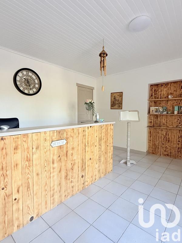 Maison - 605 m² - 19 pièces