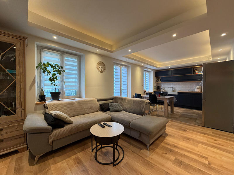 Appartement - 83 m² - 4 pièces