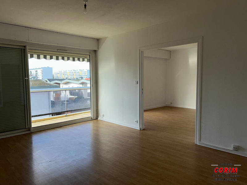 Appartement - 84 m² - 4 pièces