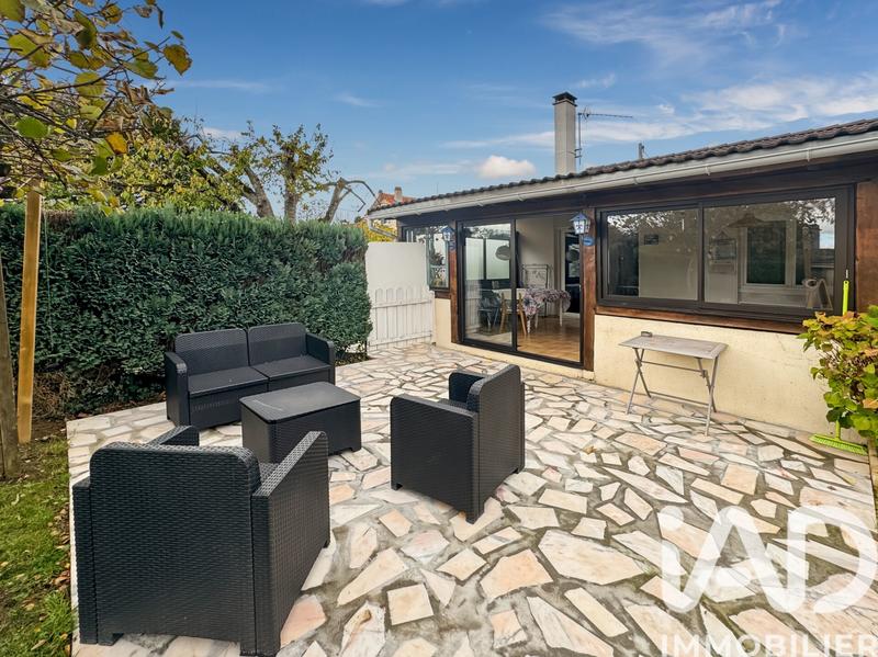 Maison - 111 m² - 5 pièces