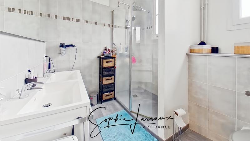 Maison - 80 m² - 4 pièces