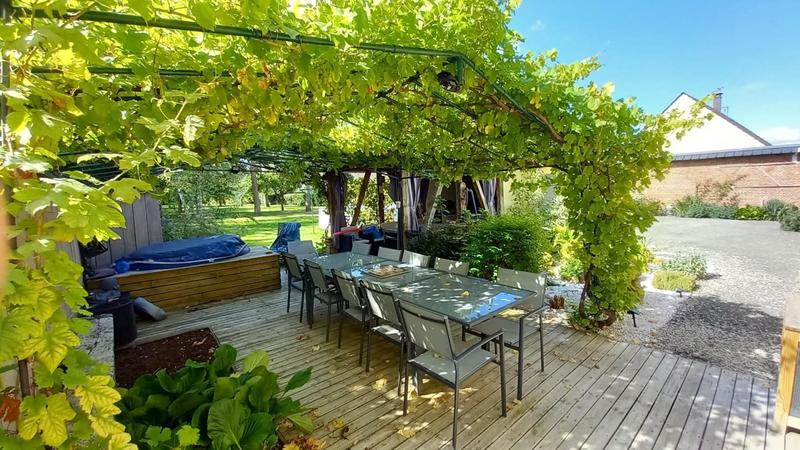 Maison - 147 m² - 8 pièces