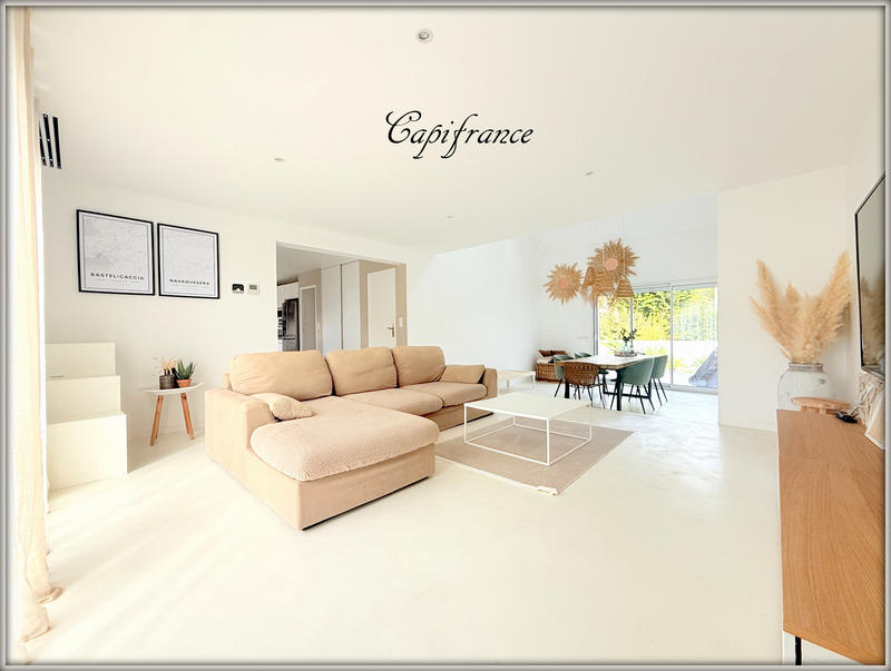 Maison - 160 m² - 7 pièces