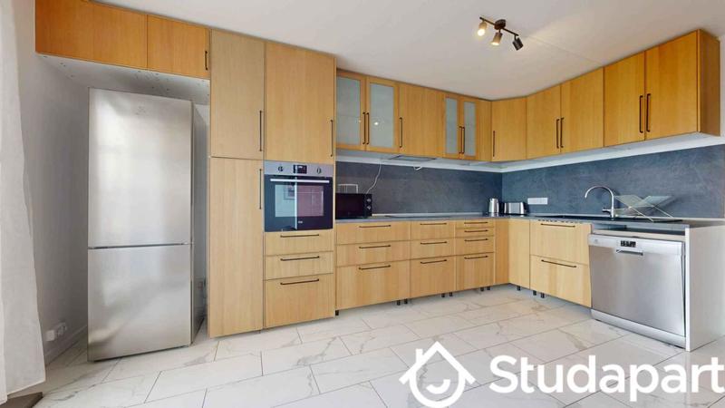 Chambre - 11 m² - 1 pièce