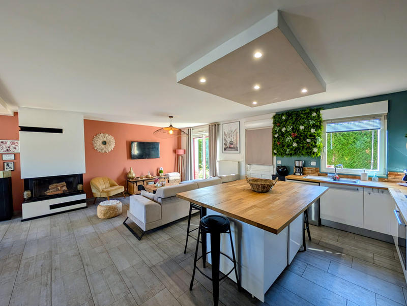 Maison - 145 m² - 7 pièces