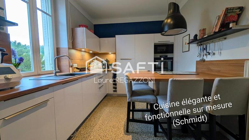 Appartement - 115 m² - 6 pièces