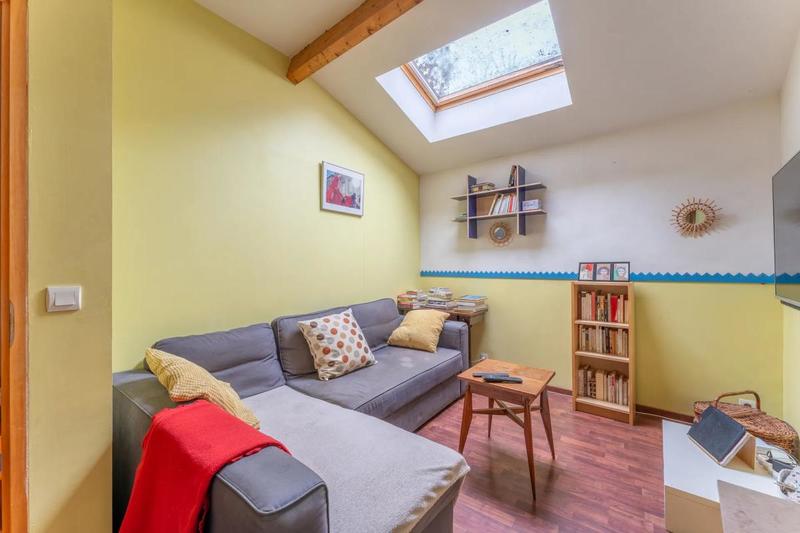 Maison - 160 m² - 9 pièces