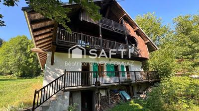 Maison - 195 m² - 7 pièces