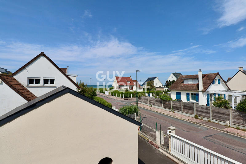 Maison - 200 m² - 7 pièces