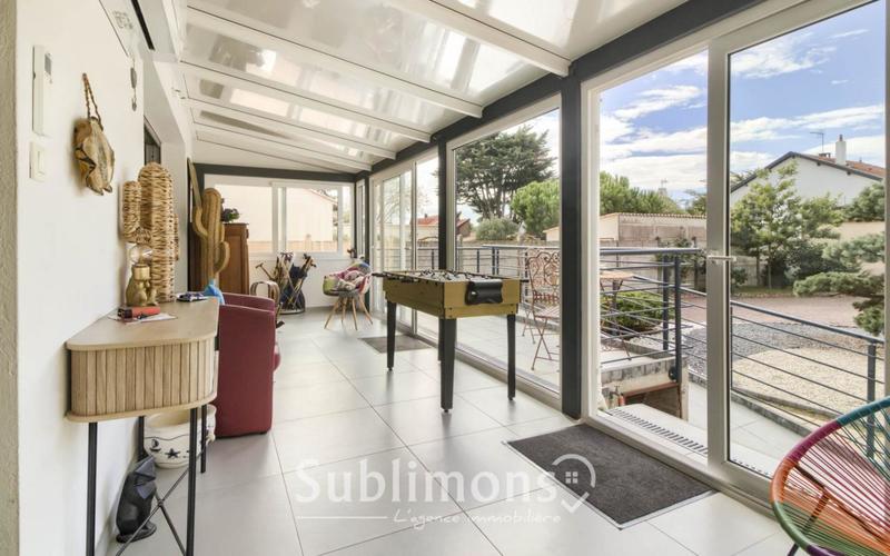 Maison - 158 m² - 6 pièces