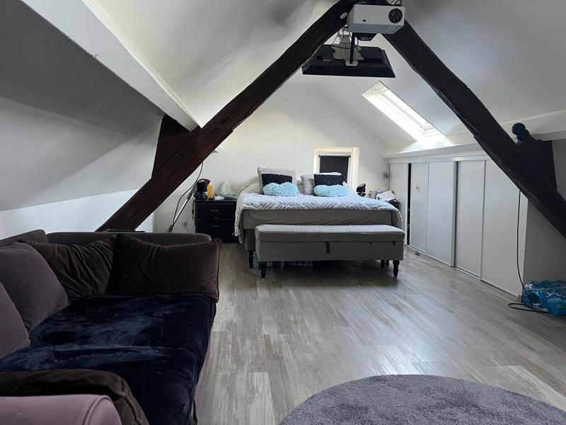 Pavillon - 140 m² - 5 pièces