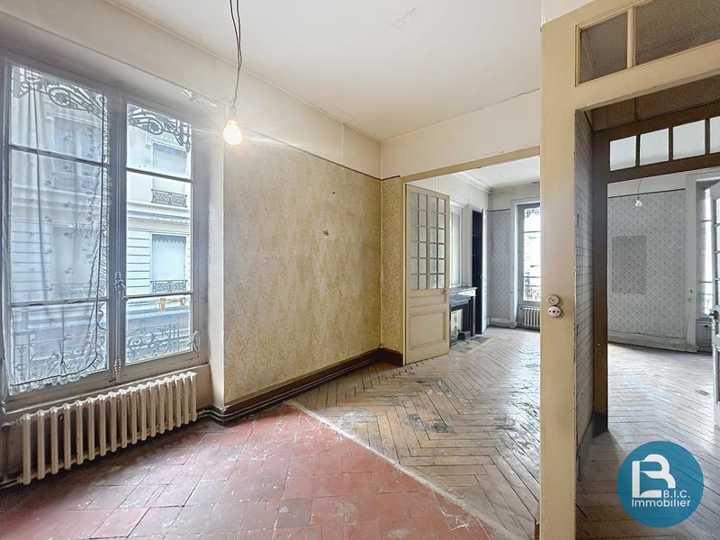 Appartement - 92 m² - 4 pièces