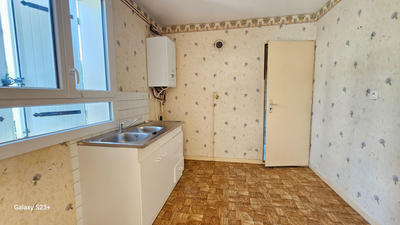 Maison - 81 m² - 4 pièces