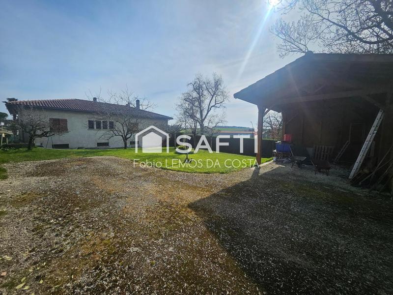 Local commercial - 135 m² - 10 pièces