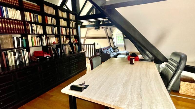 Maison - 401 m² - 10 pièces