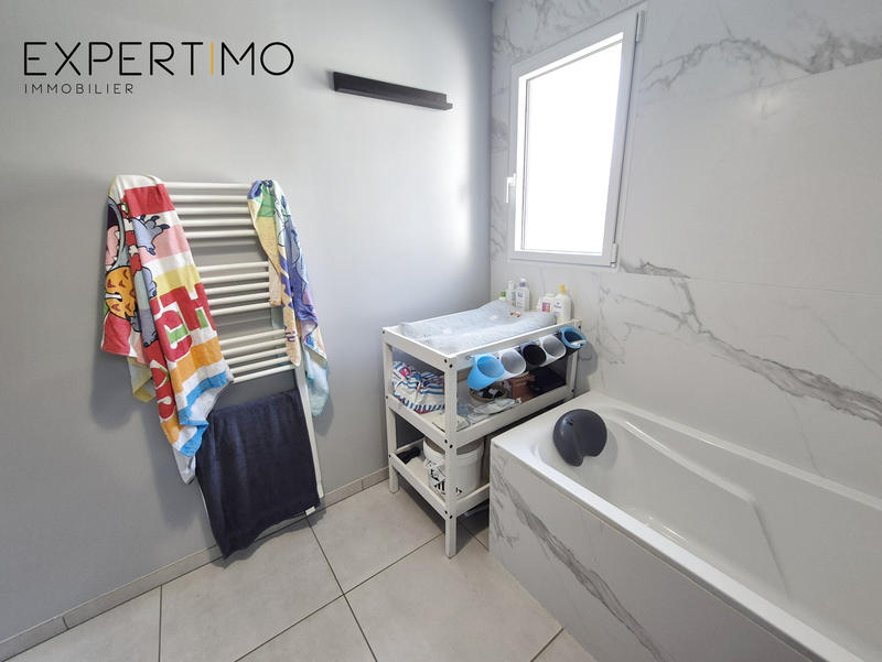 Maison - 107 m² - 5 pièces