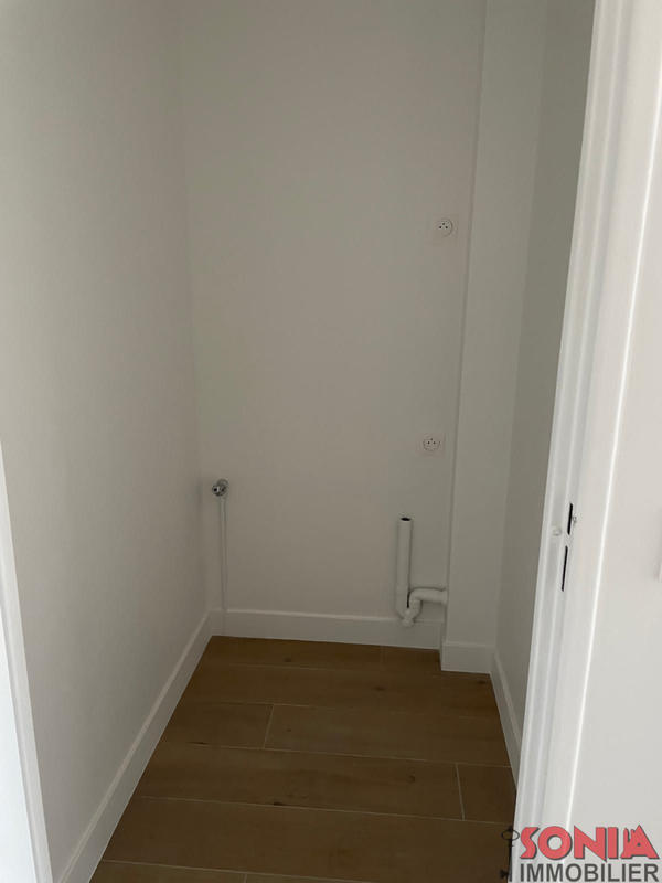 Appartement - 99 m² - 4 pièces
