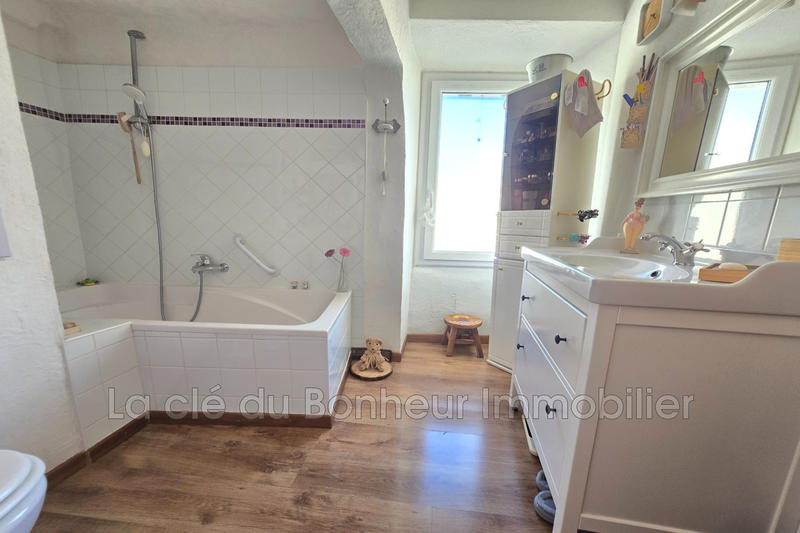 Maison de village - 90 m² - 4 pièces