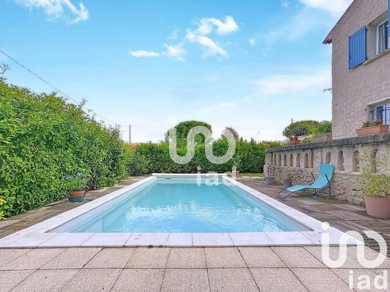 Maison - 186 m² - 9 pièces