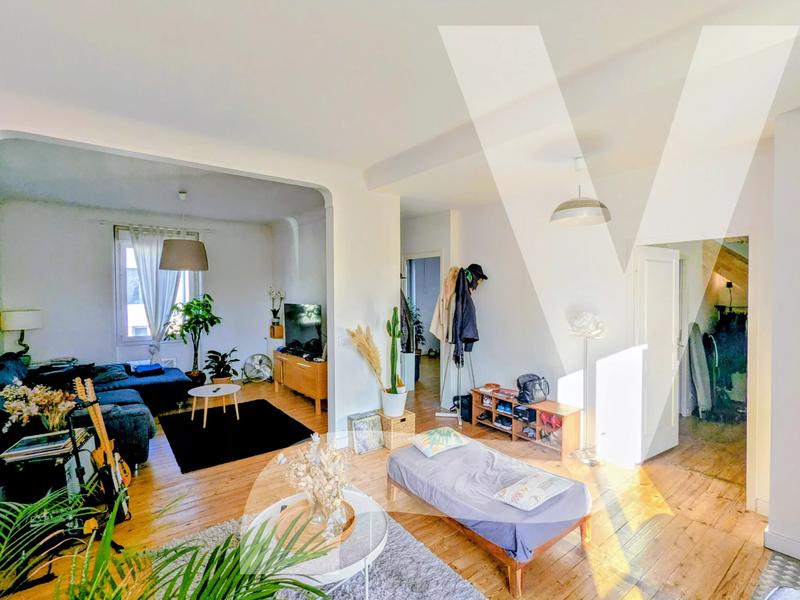 Maison - 144 m² - 7 pièces