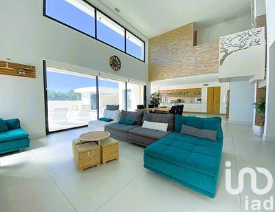 Maison de maîtres - 238 m² - 5 pièces