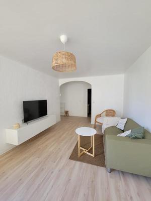 Appartement - 94 m² - 5 pièces