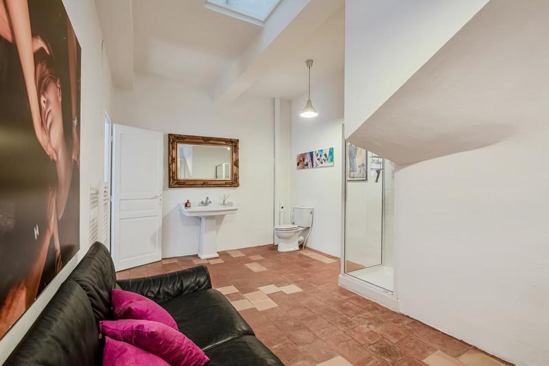 Maison - 186 m² - 8 pièces