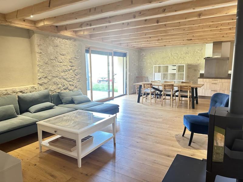 Appartement - 92 m² - 3 pièces