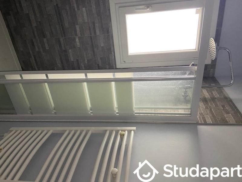 Chambre - 15 m² - 1 pièce