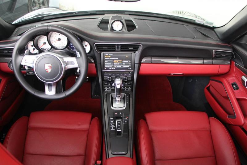 Porsche 911 Turbo Cabriolet 991 3.8 s 560 Pdk