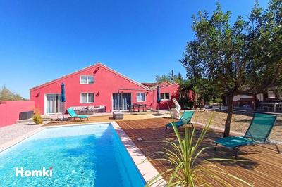 Villa - 270 m² - 8 pièces