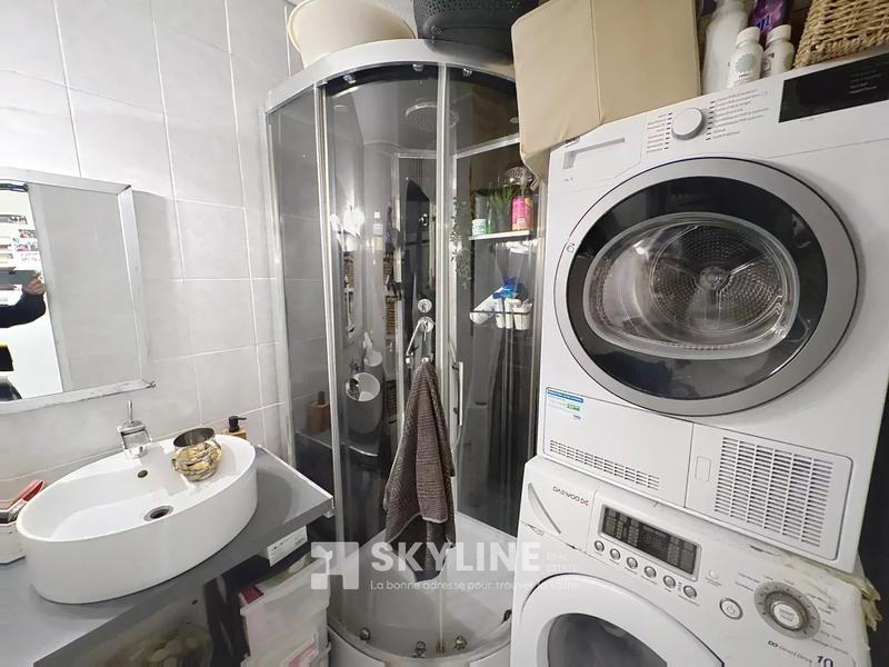 Appartement - 81 m² - 4 pièces