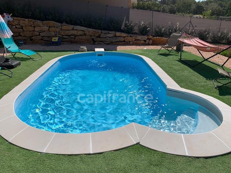 Villa - 90 m² - 4 pièces