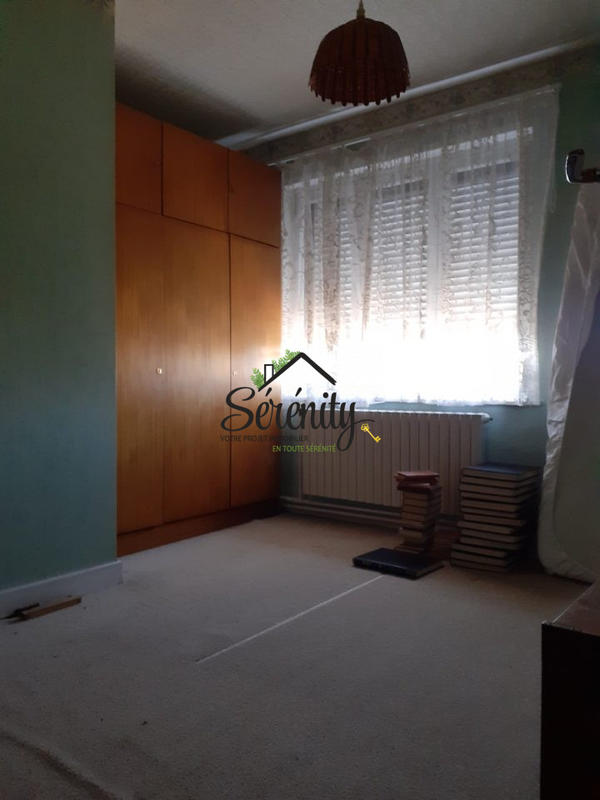 Maison - 90 m² - 5 pièces