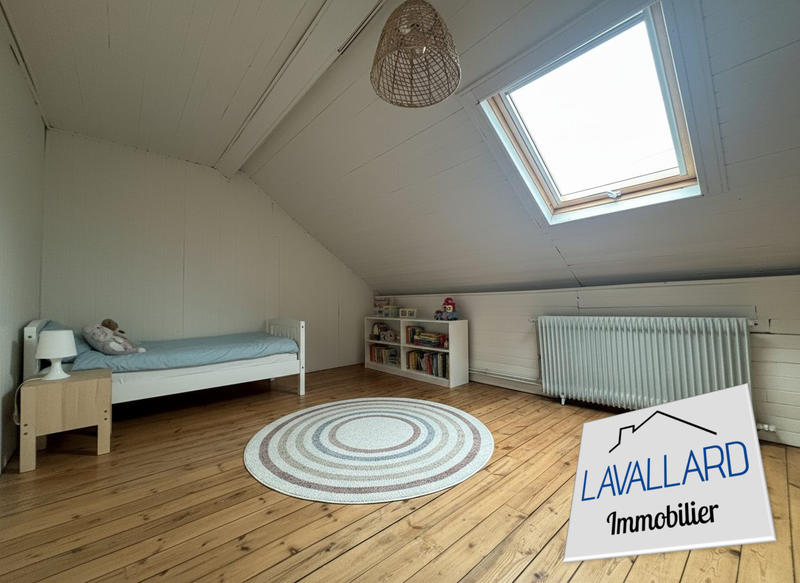 Maison - 100 m² - 5 pièces