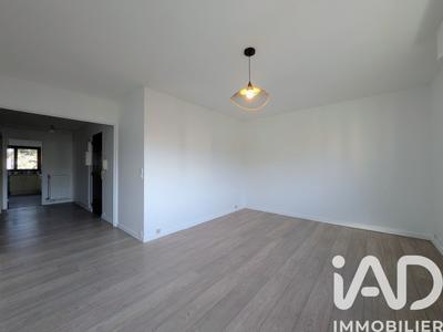 Appartement - 65 m² - 4 pièces