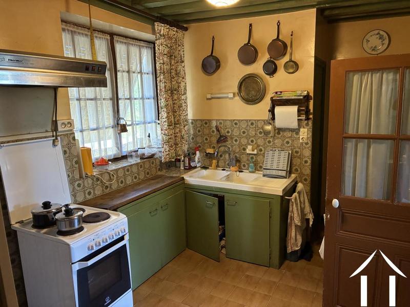 Maison - 300 m² - 12 pièces