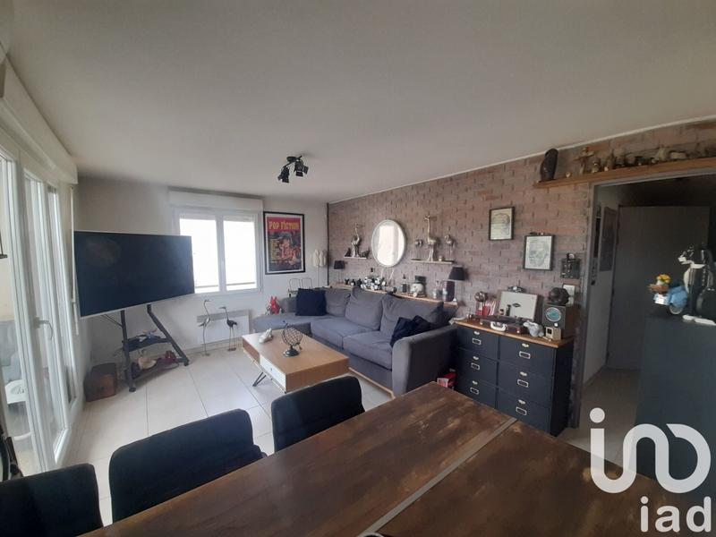 Appartement - 60 m² - 3 pièces