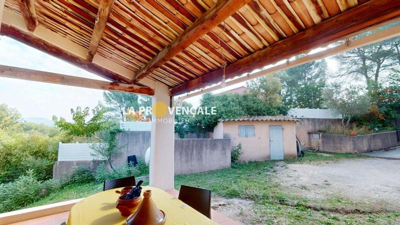 Maison - 104 m² - 5 pièces