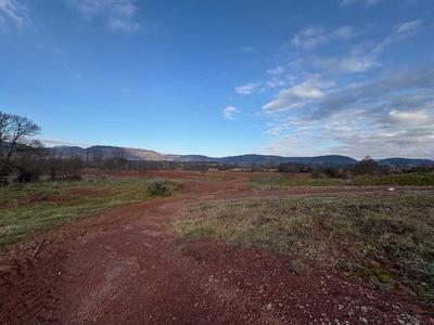 Terrain agricole - 32 170 m²