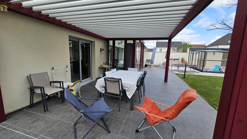 Maison - 200 m² - 7 pièces