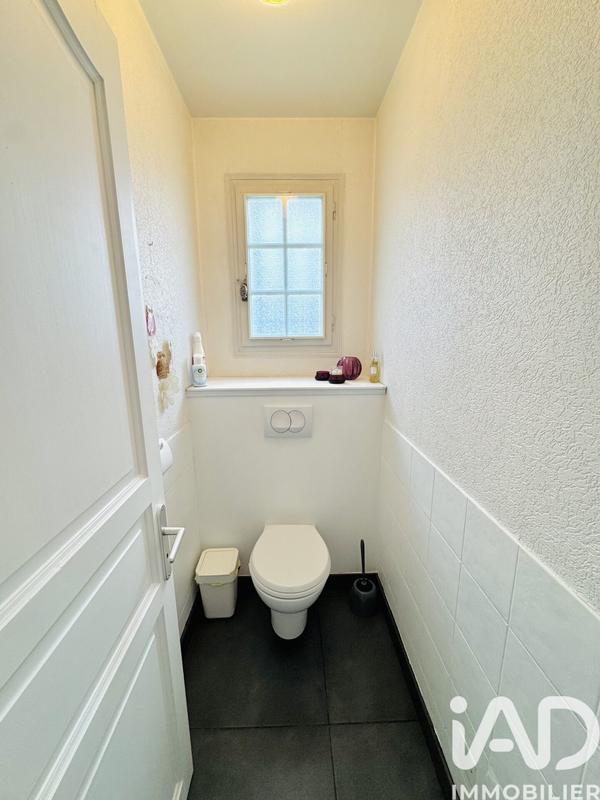 Maison - 108 m² - 4 pièces