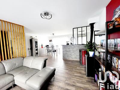 Maison - 115 m² - 6 pièces