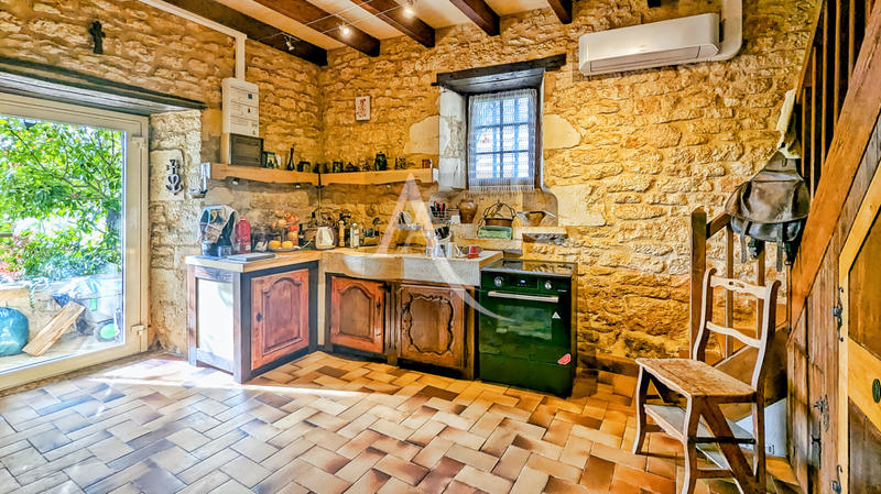 Maison - 180 m² - 4 pièces