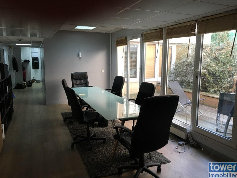 Bureau - 180 m²