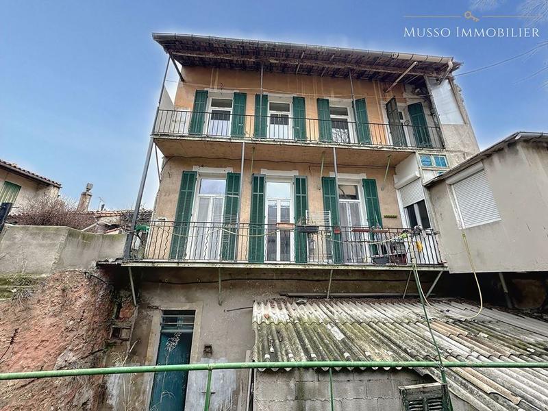 Immeuble - 350 m² - 7 pièces