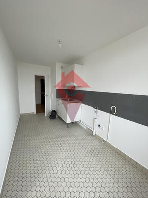 Appartement - 86 m² - 4 pièces